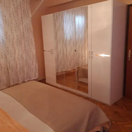 Apartments Draga Sukosan Exterior photo